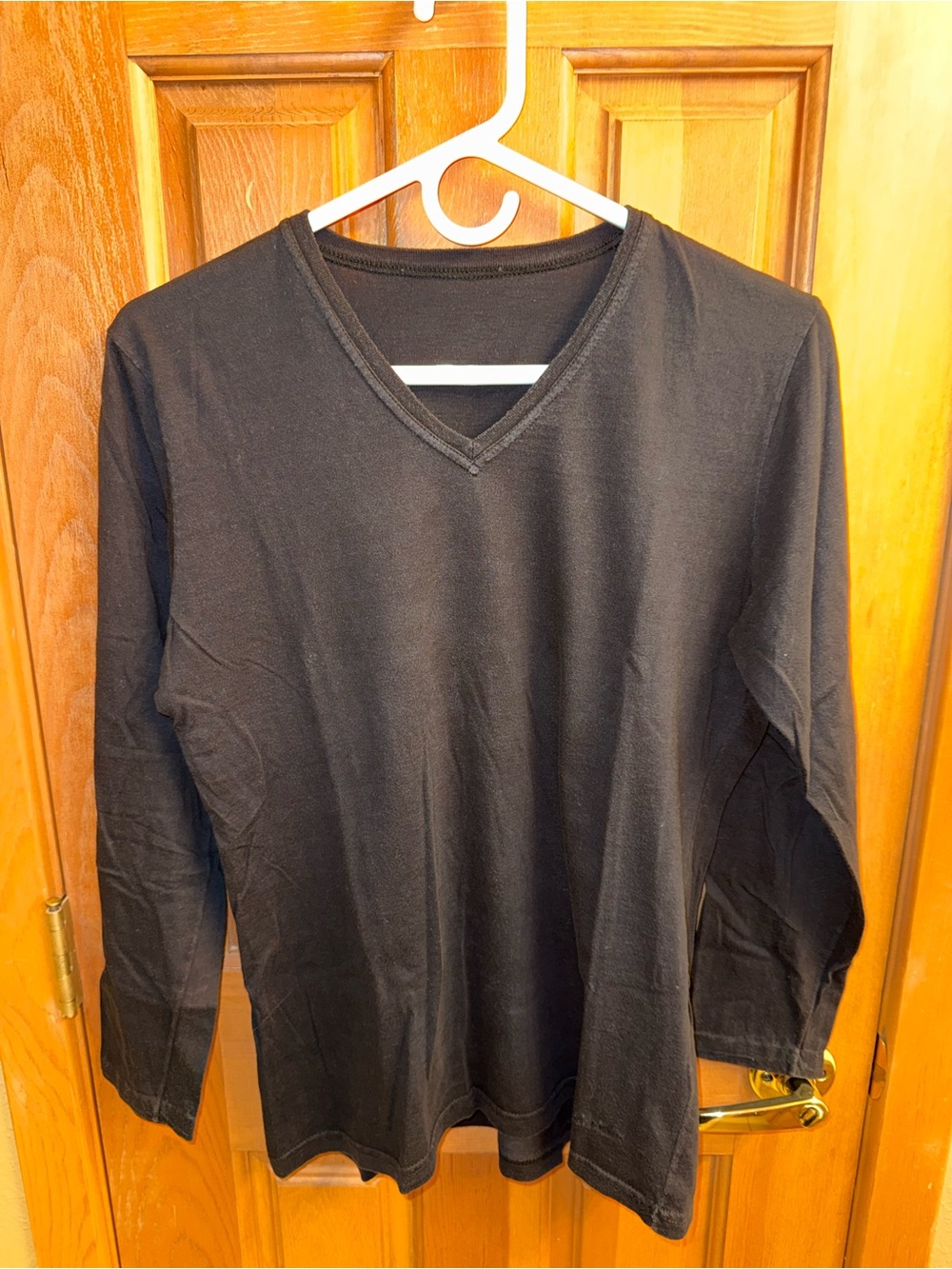 Calvin Klein Black Long Sleeve V-Neck Women's Tee
